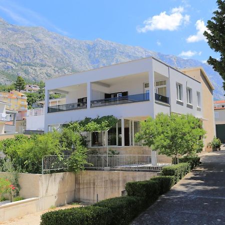 Apartments With A Parking Space Baska Voda, Makarska - 6773 Exterior foto